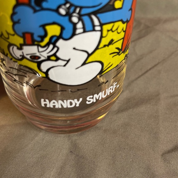 Vintage 1983 Peyo Smurfs Handy The Handyman Smurf 16oz Drinking Glass - Picture 7 of 7